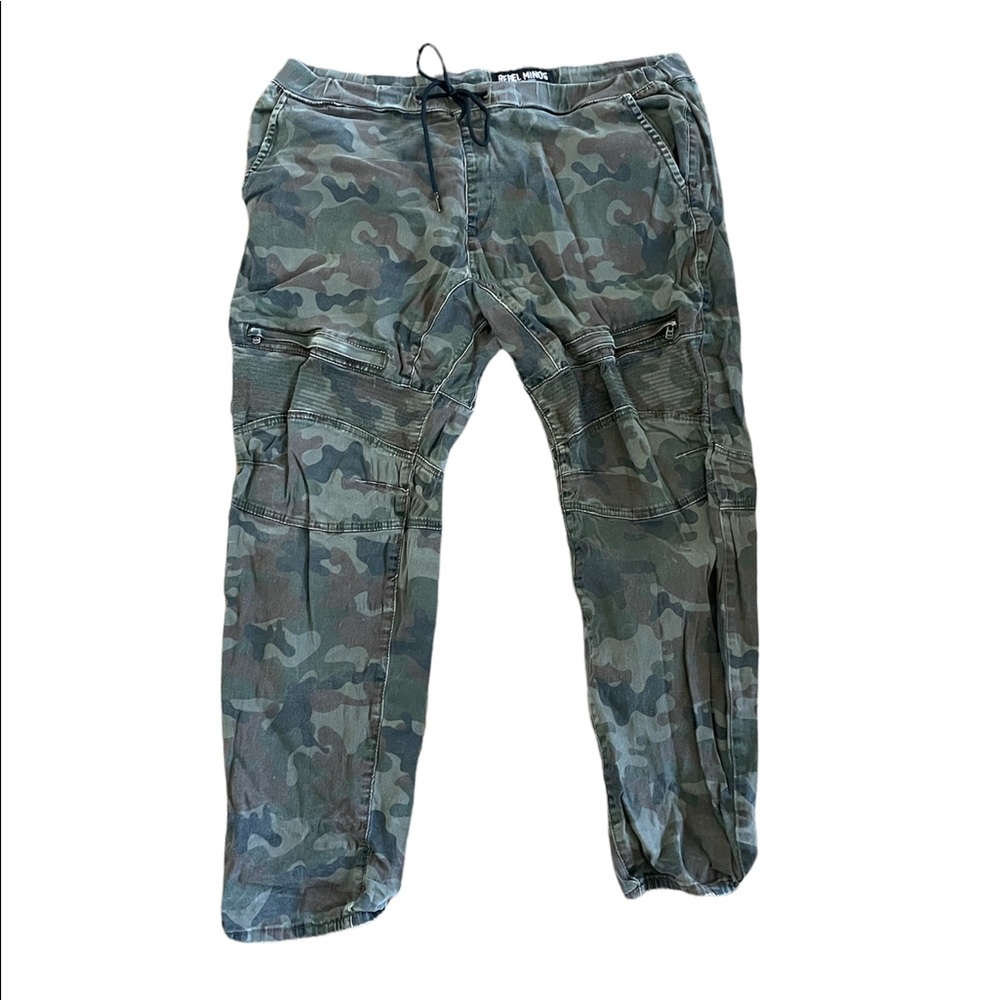 Rebel minds camo pants